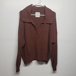 Abercrombie & Fitch rust sz L beautiful long sleeve sweater.  Perfect for fall!